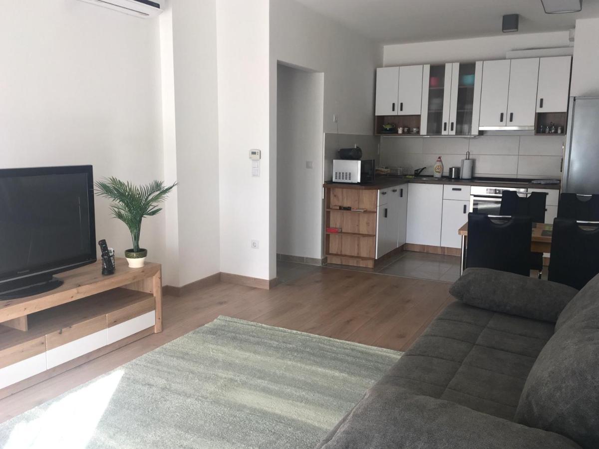 Cooper Apartment Budapest Exteriör bild